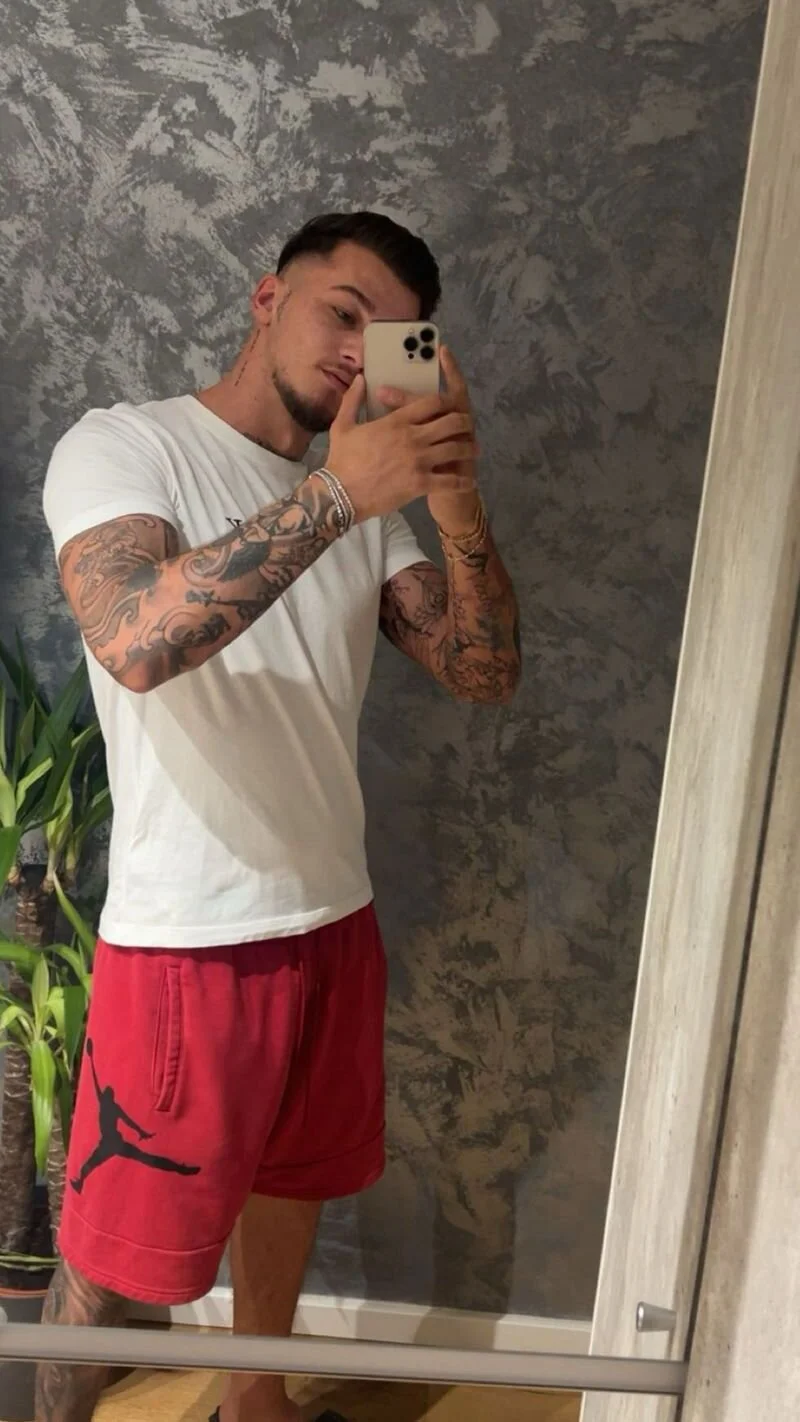 Трендове зображення  930 Zzedd