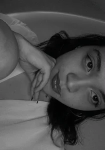 _curiouskitten_ Public 사진 4