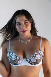 Martina_Miiller Public 圖片