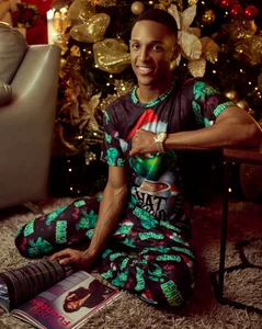 Adam_Byker ❄️ I'm not a gift, but you can still unwrap me. 🎁🔥 Foto