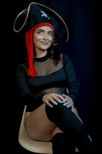 IsabellaaJoness HALLOWEEN 2025 Pic 2