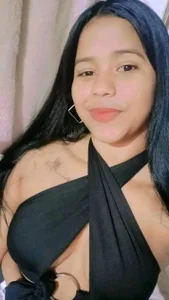 Karolasm Public Pic 3