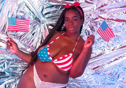 KayaBrown 4 Of July 💙❤💖 Foto