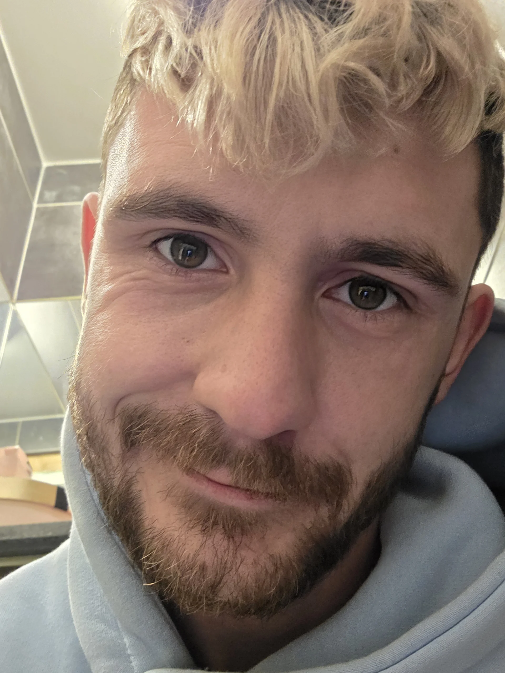 Dejvvvv95のPublicの枚の写真