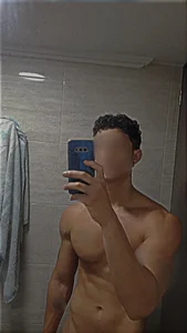 NoFaceHot0Public Bild 3