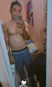 Fredgonzalez En ropa Billede 3