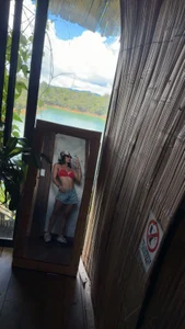 Scarlett_12 Red is my color Pic 2