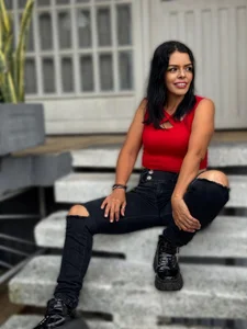 loress_ass_mature A rainy day ☔❤️ Pic 6