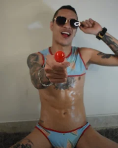 logan-wollf More of me 🍆💦 slika