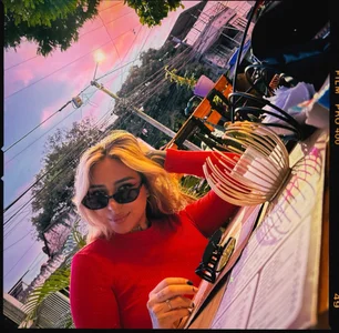 a coffee with me ☕🍪 de CarolQueen1_  Imagens