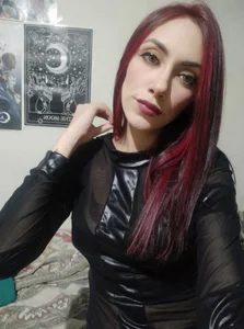 Ema_Jonees happy girl Bilde 6