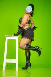 Expose_Queen Public 圖片 4