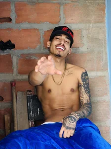 STITCHyLILO: Public ( 2 фото)