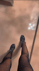 NadineRay Home alone Billede 4