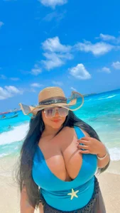 ava_malaikaaa 🌊☀️🏝️🐚 Kuva 4