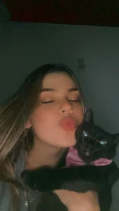 Ninakravis 🐈🐾 Gambar