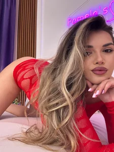 Red is definitely my color ...❤️