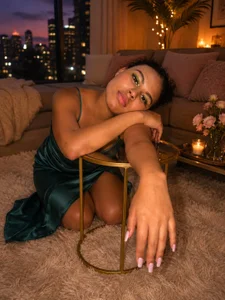 tatianasquirthot 💖✨ Pic 2