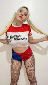 A little bit about me. de MargoottXXX  3 Imagens