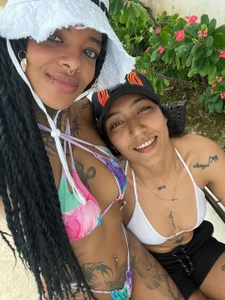 esmeralda_and_zafiro Public Gambar 4