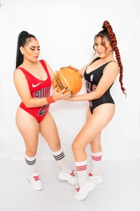 emperatriz_reyes B U L L S❤ Gambar