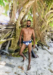 Lankanboi's photo