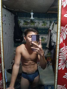 Touch me, with your words 👅💦 de Theboy_cummerx69  2 photos