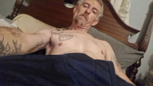 19JaSon83 Public Pic 2
