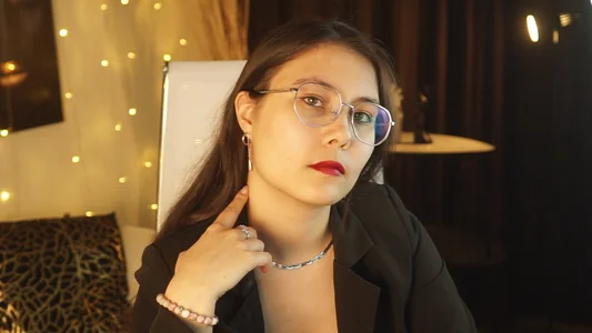 Public od ElisonAvergarden  8 snímek