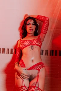 AlliceRosero delicious bath 🥵 Pic