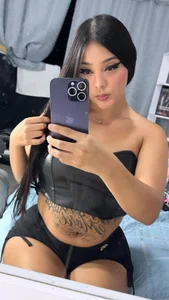 _mishelle Public Hình