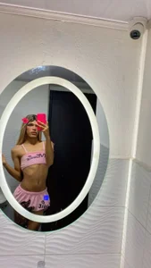 Zdjęcia Latino_Femboy_18 Your Diva Is Here:  4