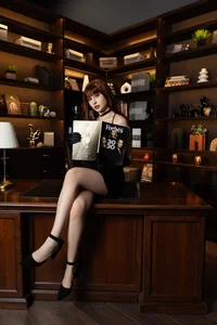 Your secretary girl od _Jenny_Miller_  4 snímek