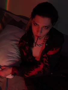 DamienLake Man vibes slika