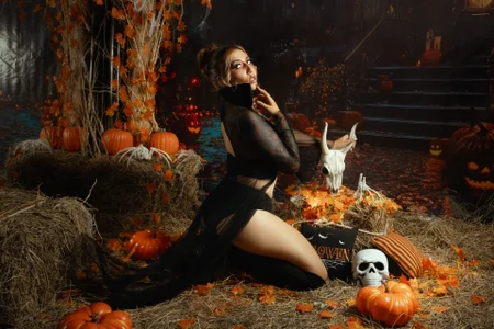 CALANTHELOVE1 your brand new goddess of frenzy  2টি ছবি