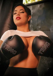 Sofia_Blosom Boxing Time Pic 2