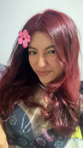 EveGreyson_Pink Public Billede 2
