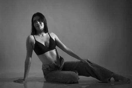 mia_kisses2 Your Model Bilde 3