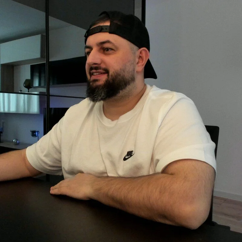 DravenPeak 님의 트렌드 중인 사진  705개