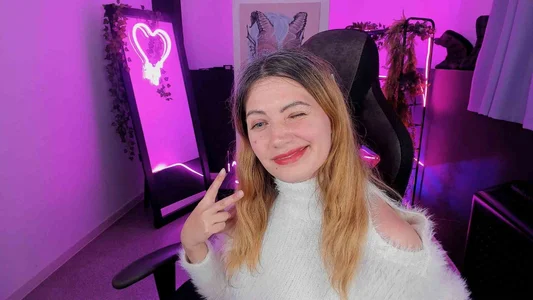 AleksaLaurent helllo Pic 5