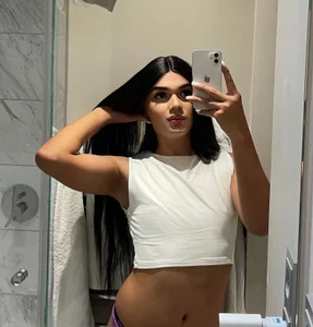 thesweetkhloe__のPublicの 2枚の写真