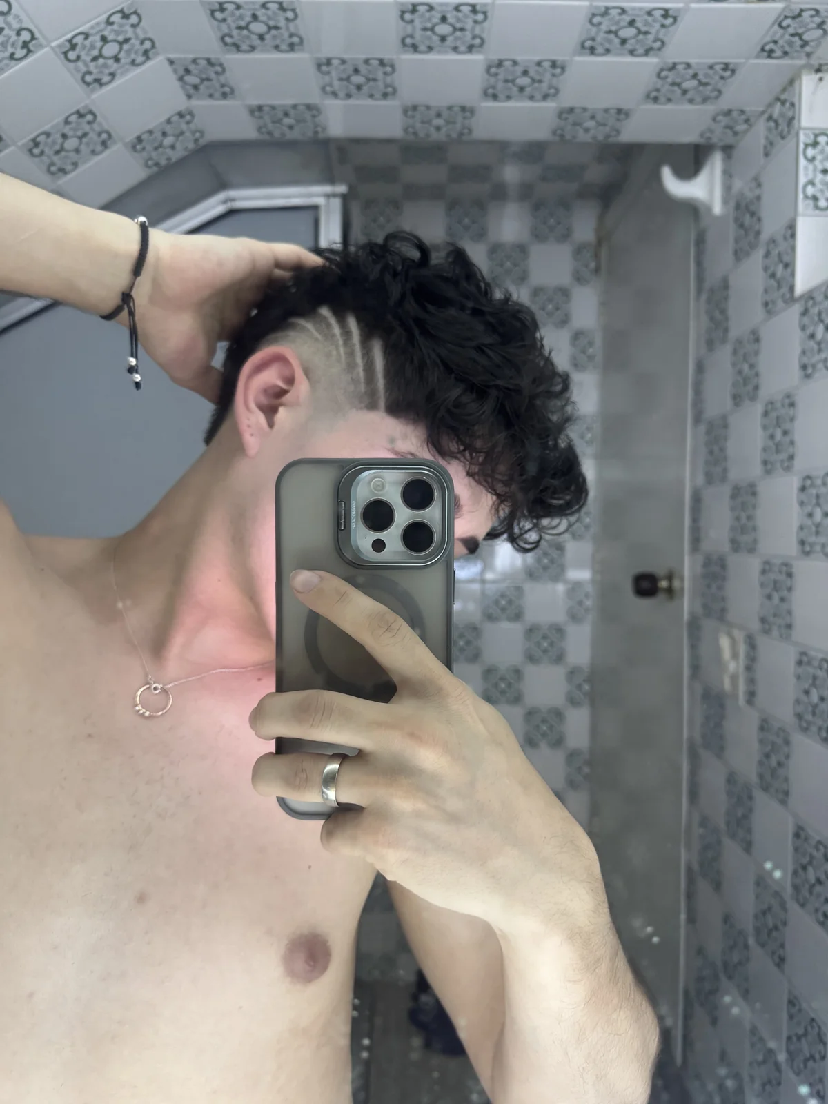 AlejooTwink immagine di tendenza 3481