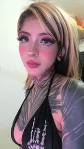 Nickidoll66_ Public Pic 9