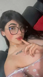 Zoe_Banks_ Me 🥰💗 Pic 2
