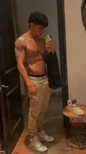 muscle_boyhorny Old times Pic