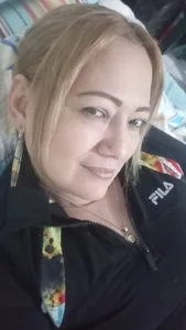 Public de Iris_Foster_  2 Imagens