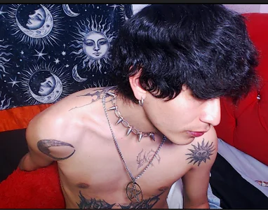 Alien_Twink Public Foto