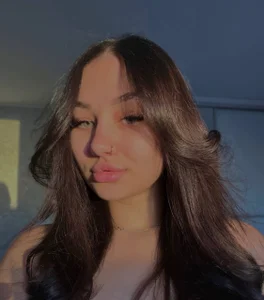 AliceStrikolovsky Public Εικόνα 4