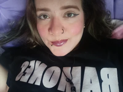 hellen_alexa Hellen💜 Εικόνα 4