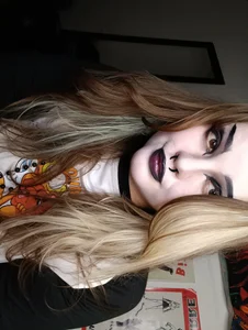 Bdsm_and_fries Spooky Makeup Pic 2